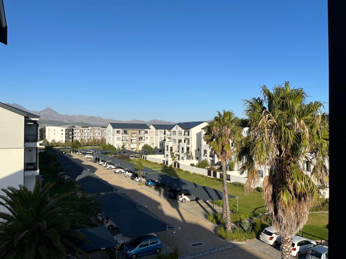 Luxury One Bedroom Apartment Somerset West Exterior foto