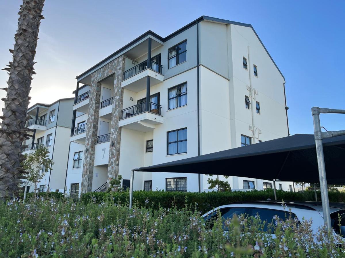 Luxury One Bedroom Apartment Somerset West Exterior foto